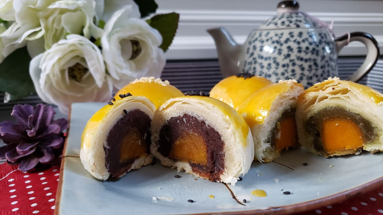 Matcha Egg Yolk Pastry (1 pc)